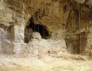 Romani: Rockshelter of Abric Romani. Spain