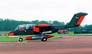 Bronco: Rockwell OV-10B Bronco 99+32
