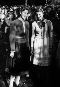 Bodice: Roll call of the Sudeten German BDM, Liberec 1938