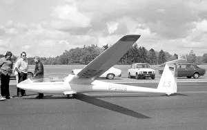 Lasham: Rolladen-Schneider LS4 D-2628