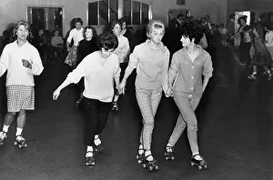 C1960: ROLLER-SKATING C1960