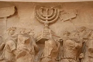 Vespasian: Roman Art. Arch of Titus. Triumphal arch. It was constructe
