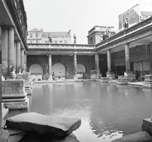 Centrepiece: ROMAN BATH AT BATH