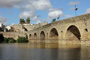 Guadiana: Roman bridge, Merida, Extremadura, Spain