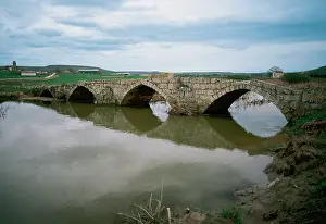 Symmetrical: Roman bridge. Spain