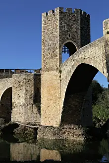 Fluvia: Romanesque bridge over the Fluvia river, Besalu