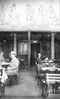 Absence: Romanesque Cafe