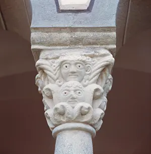 1469: Detail from a romanesque cloister