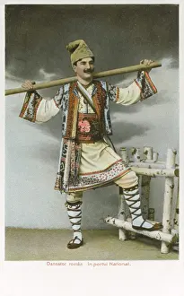 Cummerbund: Romania - Dancer in National Costume