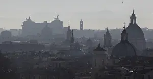Monumento: Rome cityscape, Italy