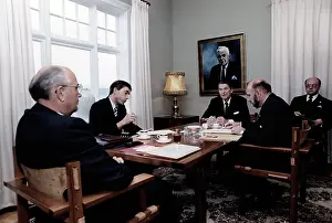 Reykjavik: Ronald Reagan. General Secretary Gorbachev (L)