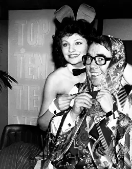 Ronnie: Ronnie Corbett