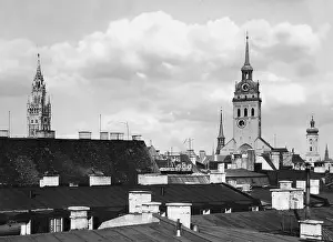 Steeples: Over the roofs of Munich