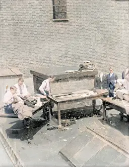 Thecolourisedpic: ROOFTOP TAILORS