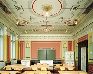 Familiy: Room of the School in Berndorf