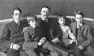 Quintin: ROOSEVELT & SONS