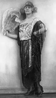 Apparel: Rosa Felsegg, 1922