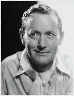 Karns: Roscoe Karns - man - celebrity