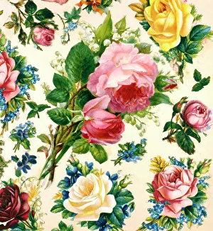 Lilies: Rose patterned wallpaper