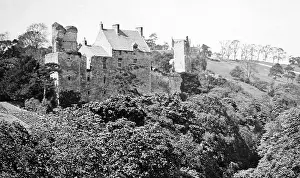 Rosslyn: Roslin Castle, Scotland