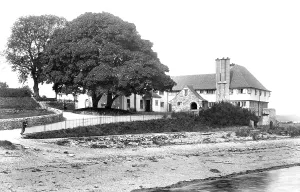 Strathclyde: Rosneath, Ferry Inn 1901