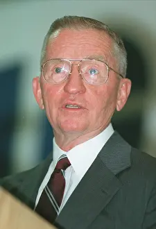 Perot: Ross Perot