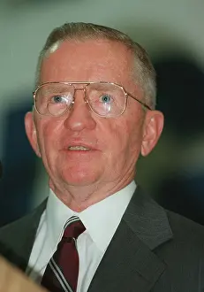 Perot: Ross Perot