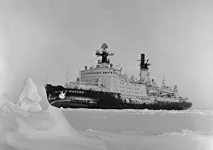Rossiya: Rossiya nuclear ship
