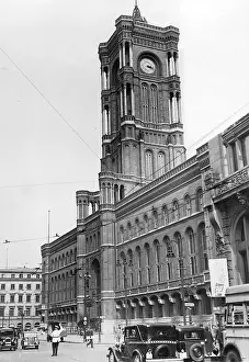 Reference: Rotes Rathaus in Berlin, 1937
