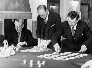 ROULETTE CHIPS 1930S