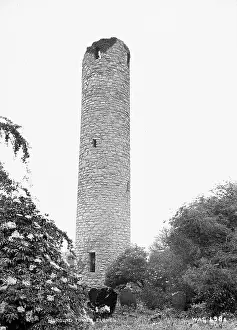 Clones: Round Tower, Clones