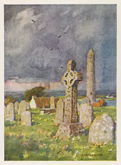 Roscommon: ROUND TOWER, CLONMACNOISE