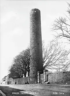 Meath: Round Tower, Kells