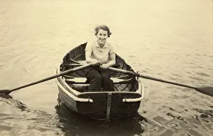 Ros Fraser Collection: Rowing in 1935