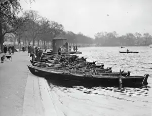 Parkway: Rowing boats on the Serpentine in Hyde