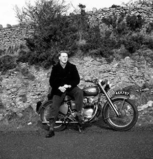 Meteor: Royal Enfield Meteor 700cc motorcycle