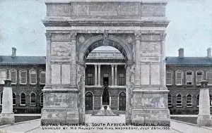 Chatham: Royal Engineers Memorial Arch, Chatham, Kent