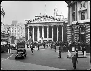 Threadneedle: ROYAL EXCHANGE 1950S