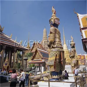 Prasat: ROYAL PANTHEON - BANGKOK