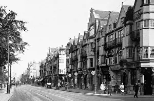 Croyden: Royal Parade, Croydon West