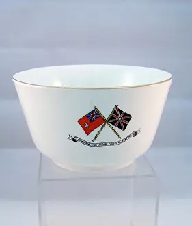 Longton: Royal Vale china bowl - WWI
