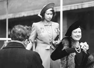 Firewoman: Royal visit to LFB Lambeth HQ, WW2