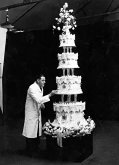 Tier: Royal Wedding 1947 - the cake