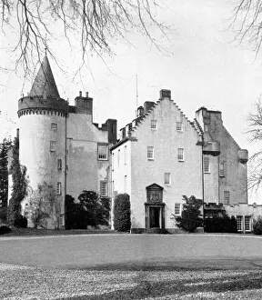 Royal Wedding 1963 - honeymoon at Cortachy Castle