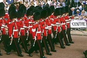 Fergie: Royal Wedding 1986 - Guards in procession