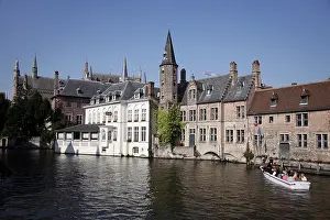 Rosary: Rozenhoedkaai, Bruges