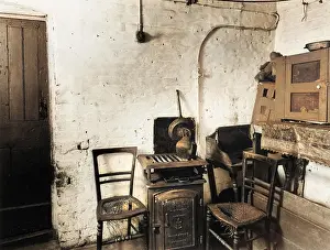 Rudimentary: RUDIMENTARY KITCHEN C20