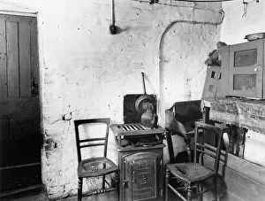 Rudimentary: RUDIMENTARY KITCHEN C20