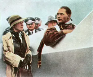 Conte: RUDOLF HESS/FLYING CONTE