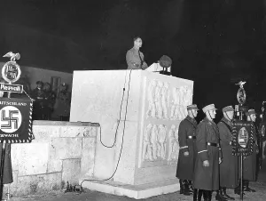 Allegedly: Rudolf Hess at the handover of the shrine in Pasewalk, 1937